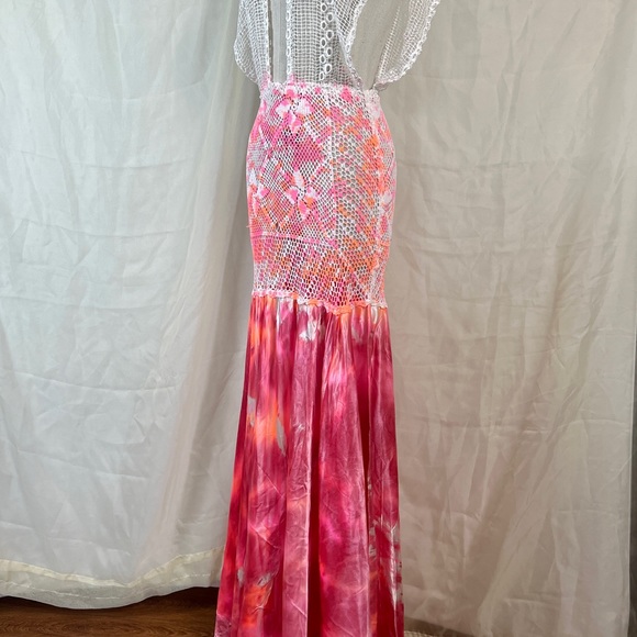 VTG Crochet Mesh Tie Dye Maxi Dress/Beach Cover Up in Pink and White - Picture 4 of 16